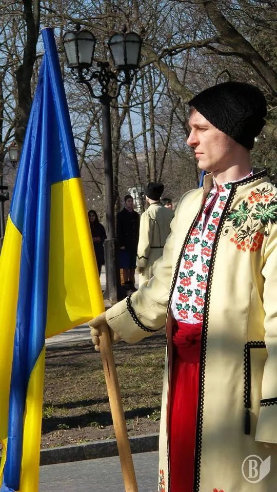 У Чернігові вшанували Кобзаря (Фоторепортаж) + (Відео) — фото 3