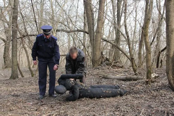 Міліція Чернігівщини спіймала трьох негідників які вбили таксиста (Фоторепортаж) — фото 2