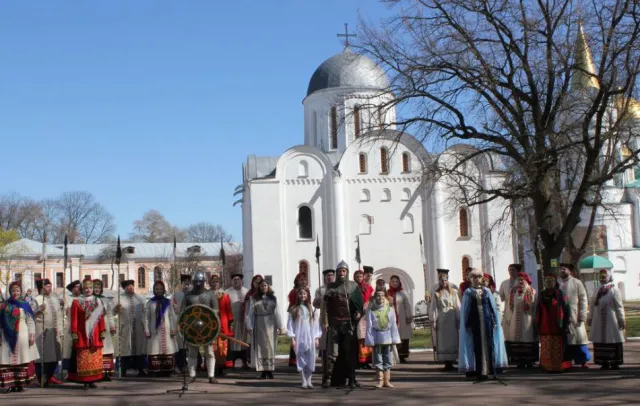 З нагоди відкриття туристичного сезону,в Чернігові стріляли із гармат (Фото) — фото 2