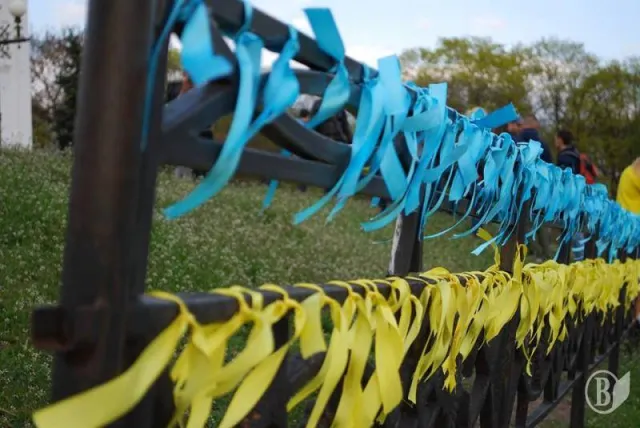 В Чернігові влаштували акцію «Чернігів за єдину Україну» (Фоторепортаж) — фото 1