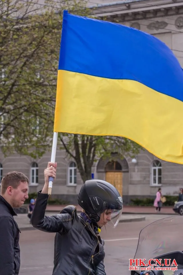 На Красній Площі відбувся автопробіг за єдність України (Фоторепортаж) + (Відео) — фото 5