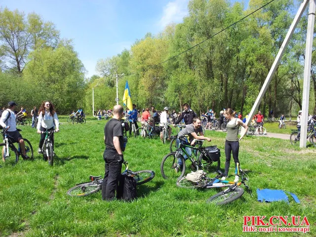 У Чернігові відбувся патріотичний велопробіг (Фоторепортаж) + (Відео) — фото 4