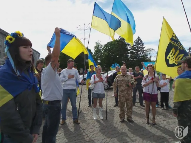 Вулицями Чернігова пройшов авто-мотопробіг за єдність і мир в Україні (Фоторепортаж) + (Відео) — фото 7