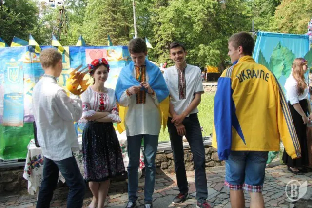 У Чернігові відбувся фестиваль країн Європи до дня Європи в Україні (Фоторепортаж) + (Відео) — фото 4