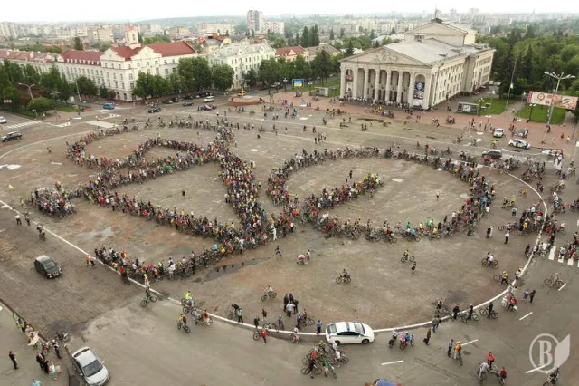 «Живий велосипед» у Чернігові (Фоторепортаж) + (Відео) — фото 2